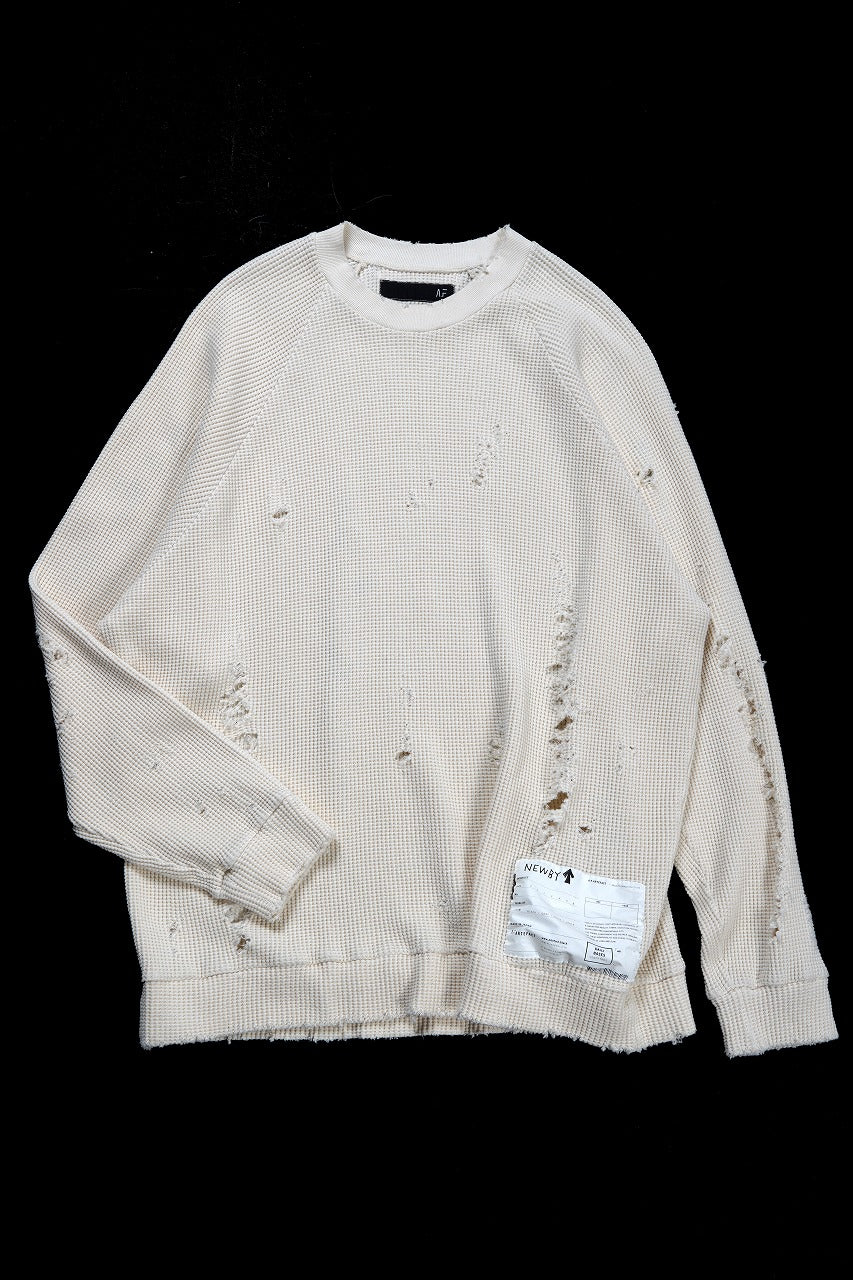 Load image into Gallery viewer, 【SAMPLE SALE】A.F ARTEFACT OVER SIZED DOLMAN LONG PULL OVER / CRASHED WAFFLE COTTON JERSEY (IVORY)