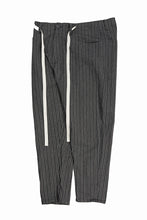 Load image into Gallery viewer, 【SAMPLE SALE】vital drawst tapered trousers / sean hell twisted heather (GREY STRIPE)