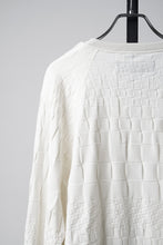 画像をギャラリービューアに読み込む, A.F ARTEFACT GRADIENT PLAID PATTERN SHIVA LONG SLEEVE TOPS (CREAM)