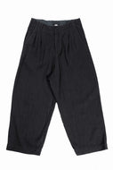 N/07 2 TUCKS WIDE TAPERED TROUSERS / HERRING BONE (GARMENT DYED) (BLACK)