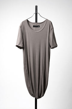 Load image into Gallery viewer, A.F ARTEFACT TWIST LAYERED SHORT SLEEVE TEE (BROWN)