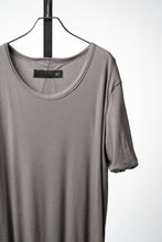 Load image into Gallery viewer, A.F ARTEFACT TWIST LAYERED SHORT SLEEVE TEE (BROWN)
