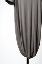 Load image into Gallery viewer, A.F ARTEFACT TWIST LAYERED SHORT SLEEVE TEE (BROWN)