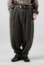 画像をギャラリービューアに読み込む, Aleksandr Manamis exclusive HECTOR ROUGH WINTER PANT (BROWN/GREY)