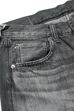 Load image into Gallery viewer, FULLCOUNT "Dartford" 1101BKSSHW Straight Jeans / 11.5oz Zimbabwe Selvedge Denim (BLACK / VINTAGE FADED)