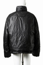 画像をギャラリービューアに読み込む, Juun.J Wrinkle Nylon Stand Collar Goose Down Blouson (BLACK)