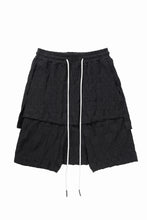画像をギャラリービューアに読み込む, A.F ARTEFACT GRADIENT PLAID PATTERN LAYERED SHORTS (BLACK)