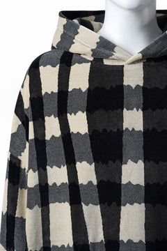 画像をギャラリービューアに読み込む, A.F ARTEFACT HOODED TOP / JACQUARD DEFORMED PLAID VELOR (BLACK x GREY x IVORY)