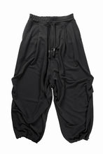 画像をギャラリービューアに読み込む, beauty:beast VOLUMETRIC SWEATPANTS (BLACK)