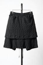 画像をギャラリービューアに読み込む, A.F ARTEFACT GRADIENT PLAID PATTERN LAYERED SHORTS (BLACK)