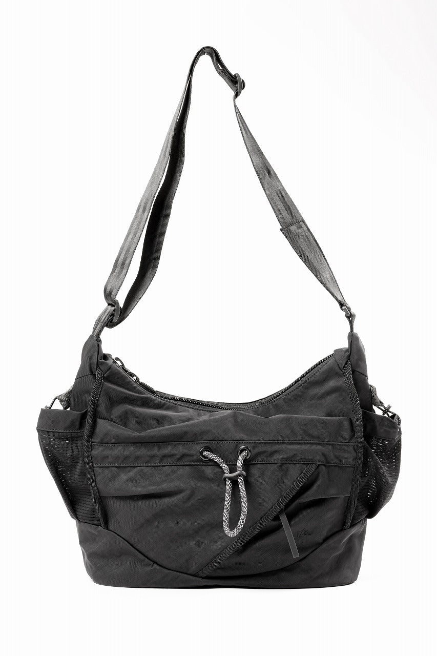 F/CE. TEXTURED TWILL 2 WAY SHOULDER TOTE (BLACK)