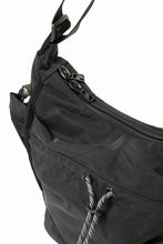 画像をギャラリービューアに読み込む, F/CE. TEXTURED TWILL 2 WAY SHOULDER TOTE (BLACK)