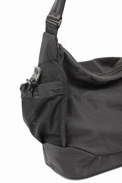 画像をギャラリービューアに読み込む, F/CE. TEXTURED TWILL 2 WAY SHOULDER TOTE (BLACK)