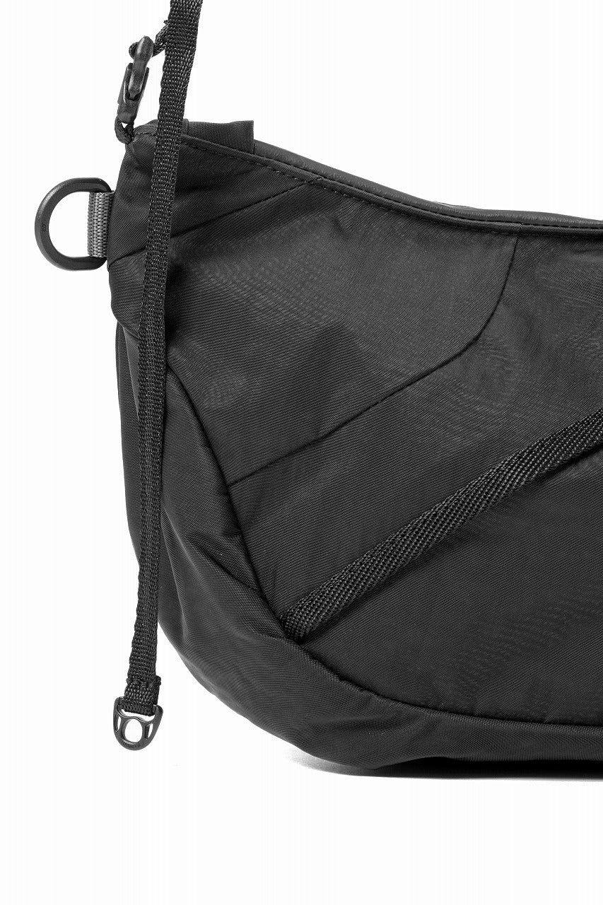 画像をギャラリービューアに読み込む, F/CE. TEXTURED TWILL HORN MINI SHOULDER BAG (BLACK)