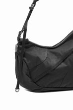画像をギャラリービューアに読み込む, F/CE. TEXTURED TWILL HORN MINI SHOULDER BAG (BLACK)