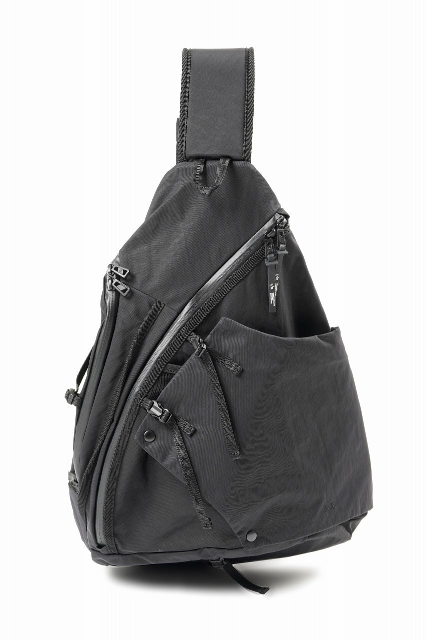 画像をギャラリービューアに読み込む, F/CE. TEXTURED TWILL 3 POINTS SLINGER BAG (BLACK)