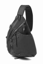 画像をギャラリービューアに読み込む, F/CE. TEXTURED TWILL 3 POINTS SLINGER BAG (BLACK)