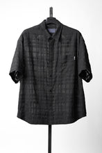 Load image into Gallery viewer, Juun.J Slab Check Full Button Short Sleeve Shirt (BLACK)