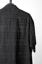 Load image into Gallery viewer, Juun.J Slab Check Full Button Short Sleeve Shirt (BLACK)