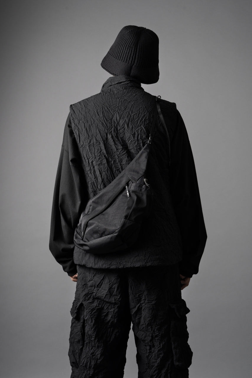画像をギャラリービューアに読み込む, F/CE. TEXTURED TWILL HORN MINI SHOULDER BAG (BLACK)