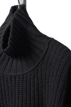 画像をギャラリービューアに読み込む, ISABEL BENENATO Wool Turtle-Neck Sweater width A Relaxed Fit and Asymmetrical Fringed Hem (BLACK)