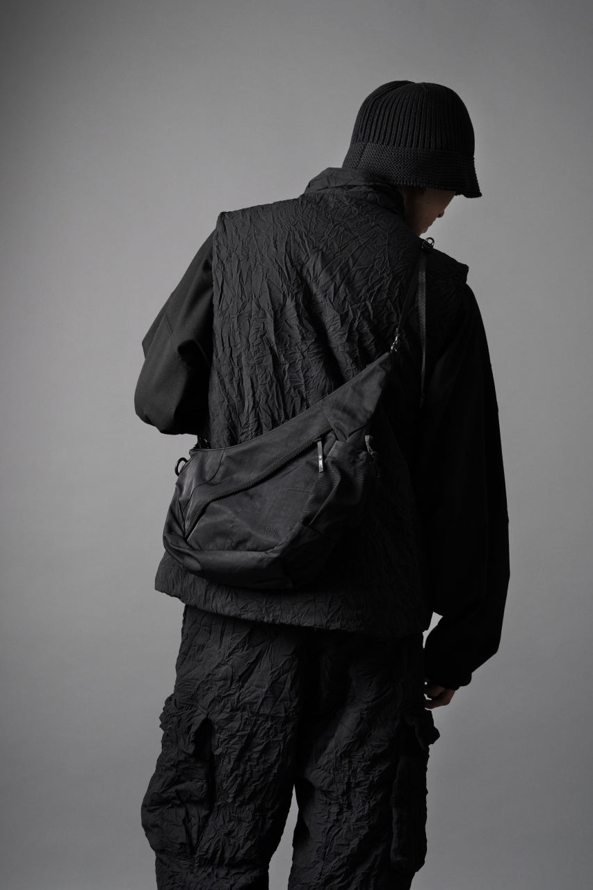 F/CE. TEXTURED TWILL HORN MINI SHOULDER BAG (BLACK)