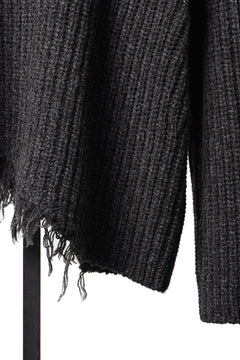 Load image into Gallery viewer, ISABEL BENENATO Wool Turtle-Neck Sweater width A Relaxed Fit and Asymmetrical Fringed Hem (GRAPHITE)