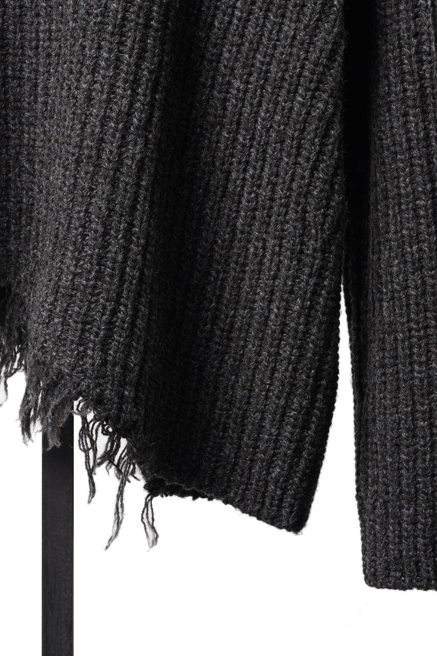 Load image into Gallery viewer, ISABEL BENENATO Wool Turtle-Neck Sweater width A Relaxed Fit and Asymmetrical Fringed Hem (GRAPHITE)