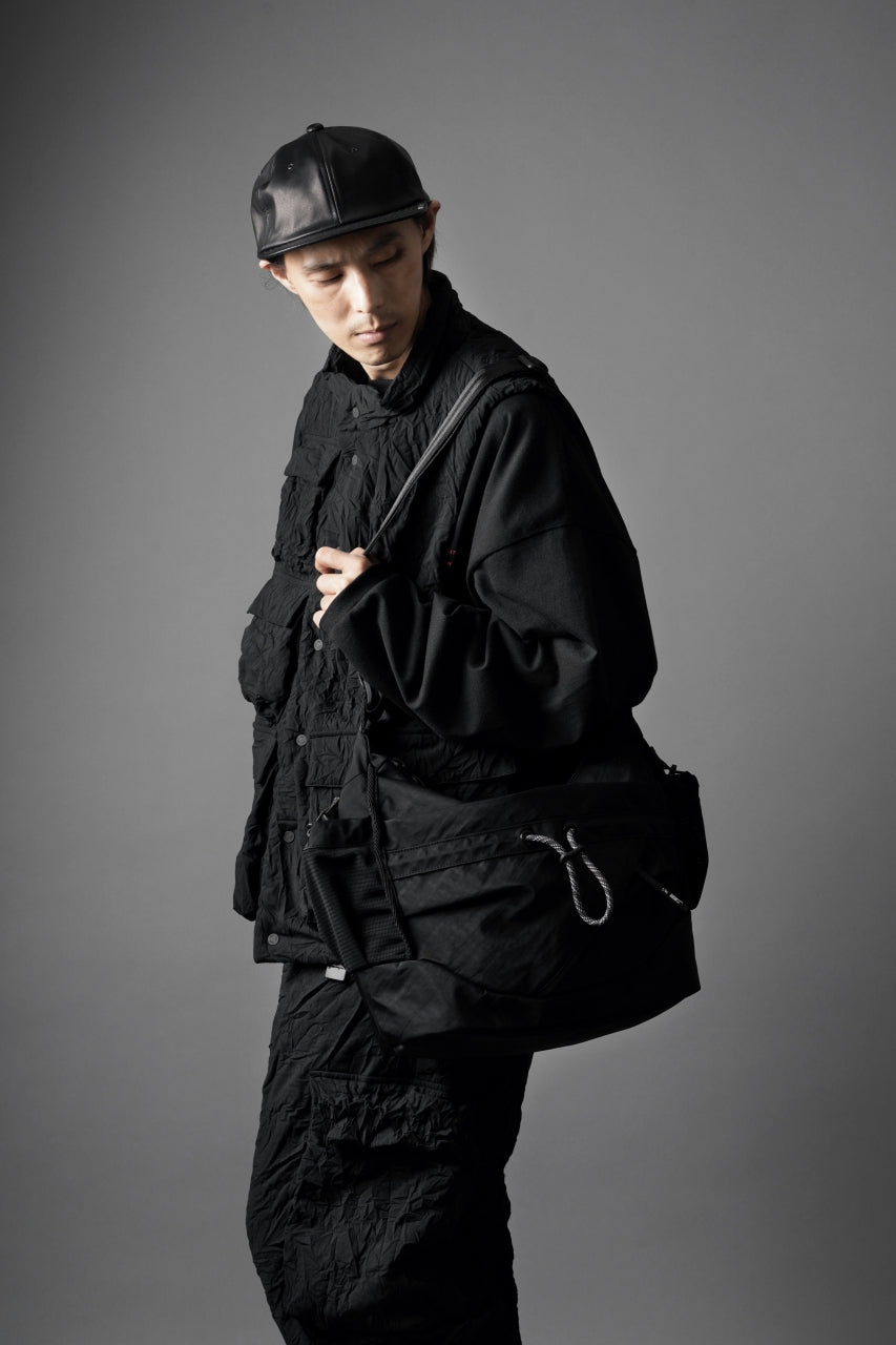 画像をギャラリービューアに読み込む, F/CE. TEXTURED TWILL 2 WAY SHOULDER TOTE (BLACK)
