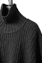 Load image into Gallery viewer, ISABEL BENENATO Wool Turtle-Neck Sweater width A Relaxed Fit and Asymmetrical Fringed Hem (GRAPHITE)