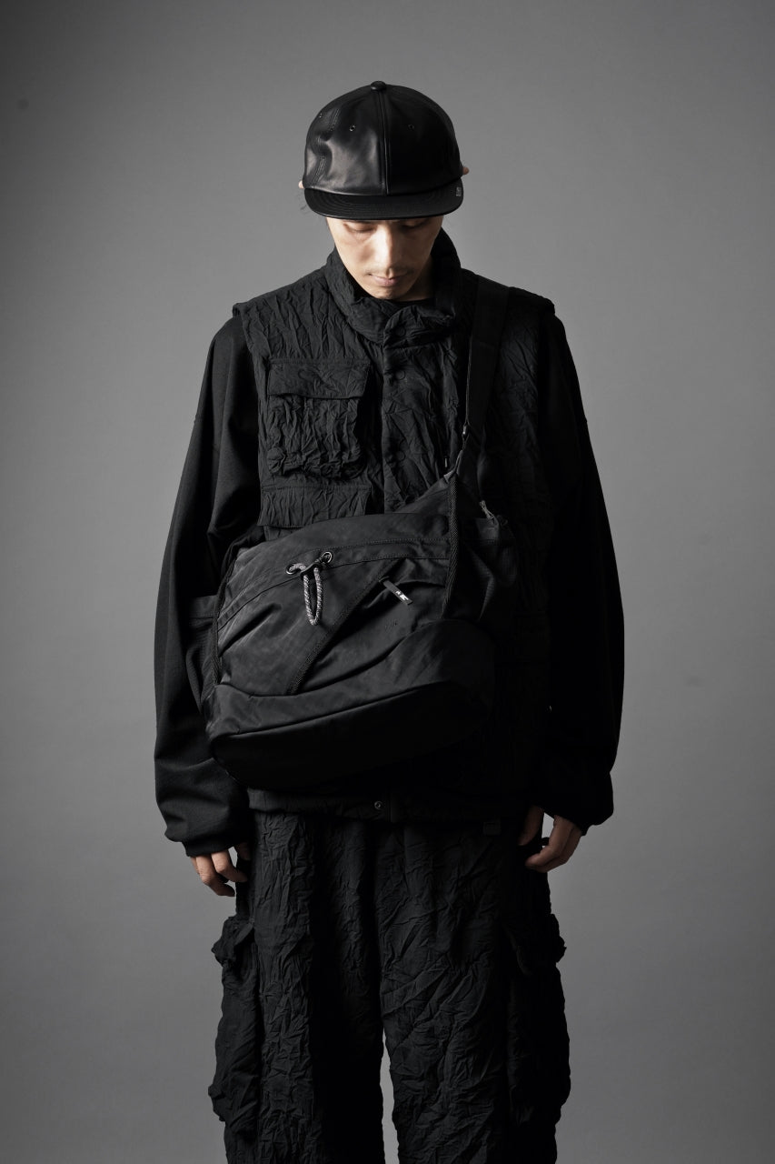 画像をギャラリービューアに読み込む, F/CE. TEXTURED TWILL 2 WAY SHOULDER TOTE (BLACK)