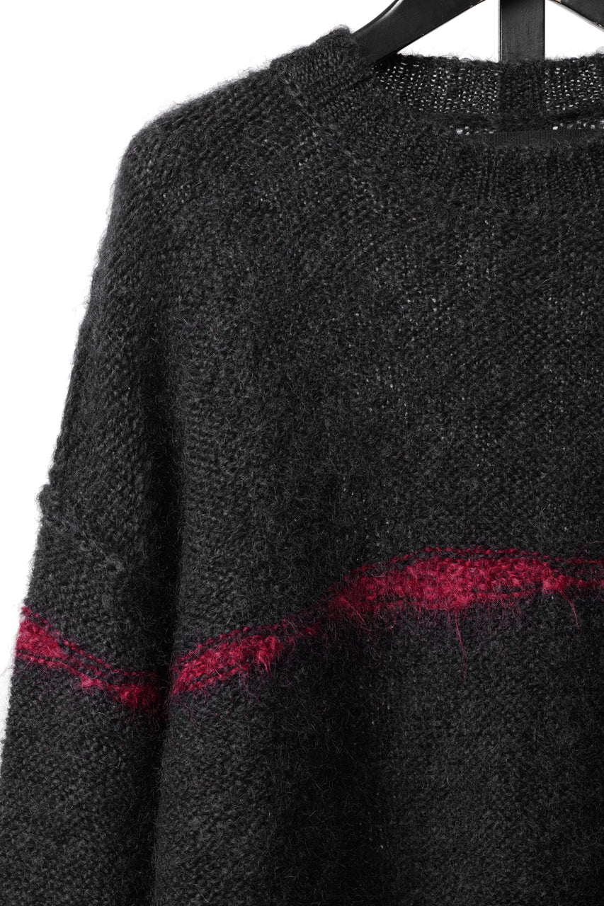 画像をギャラリービューアに読み込む, ISABEL BENENATO Mohair Crew-Neck Sweater with A Red Stripe Detail (BLACK/RED)