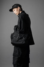画像をギャラリービューアに読み込む, F/CE. TEXTURED TWILL 2 WAY SHOULDER TOTE (BLACK)