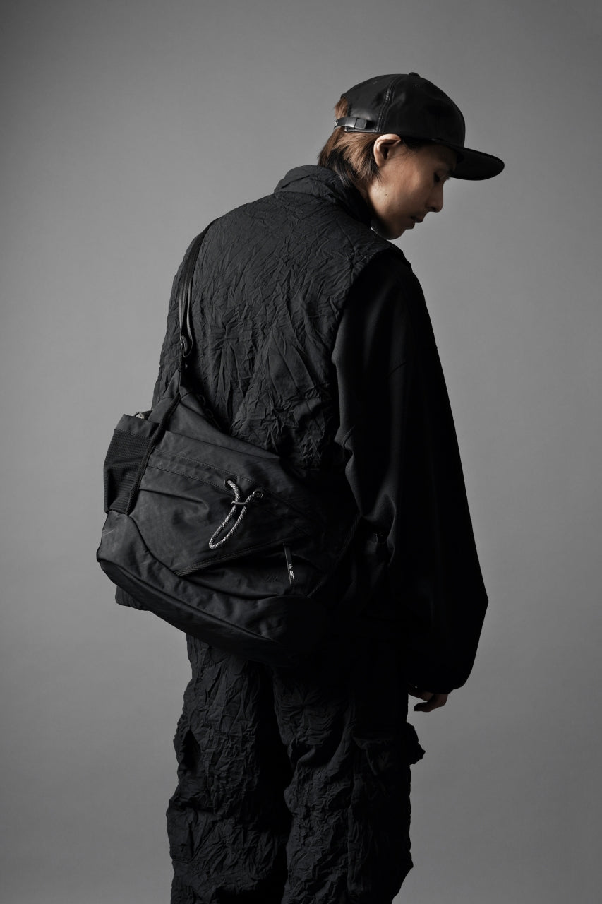 画像をギャラリービューアに読み込む, F/CE. TEXTURED TWILL 2 WAY SHOULDER TOTE (BLACK)