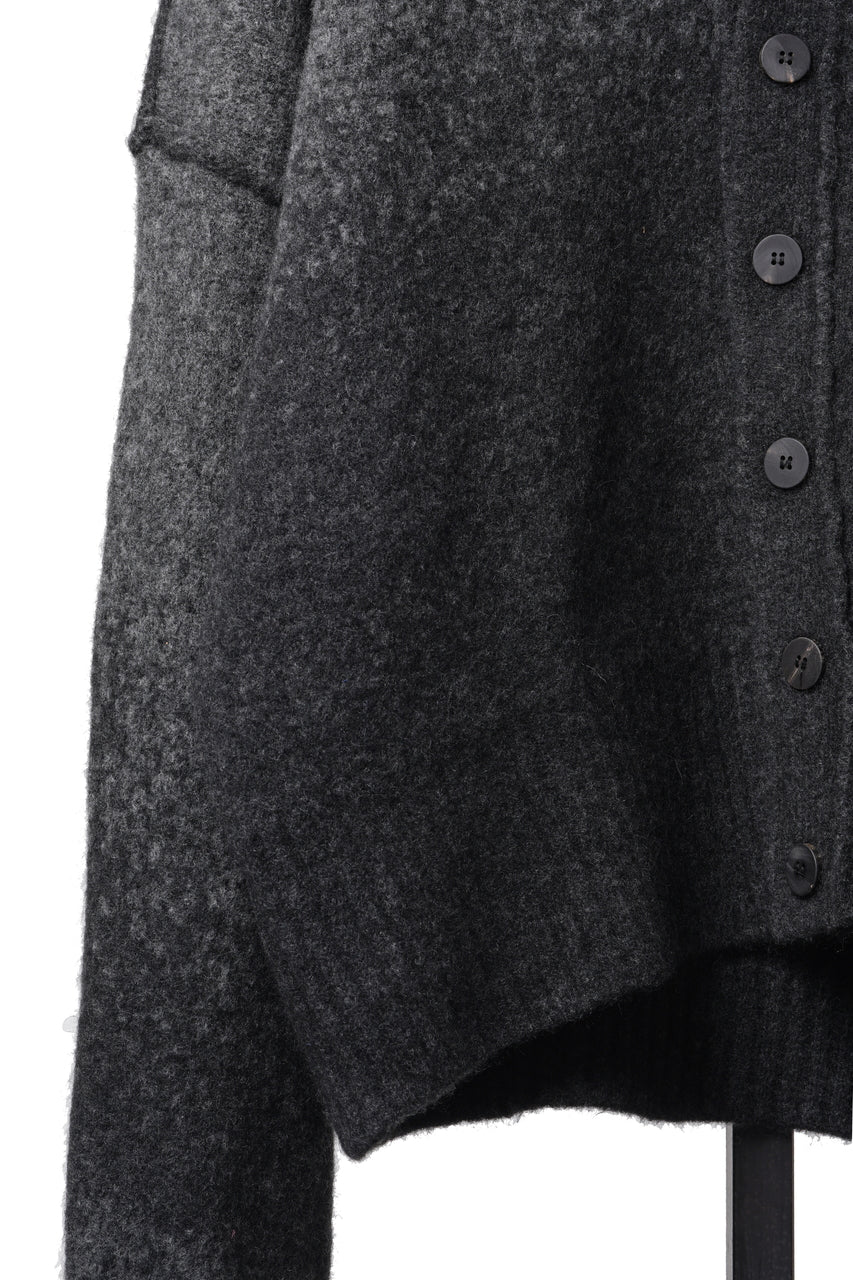 画像をギャラリービューアに読み込む, ISABEL BENENATO Yak Cardigan with Shaded Jacquard in Two Colours (GRAPHITE)