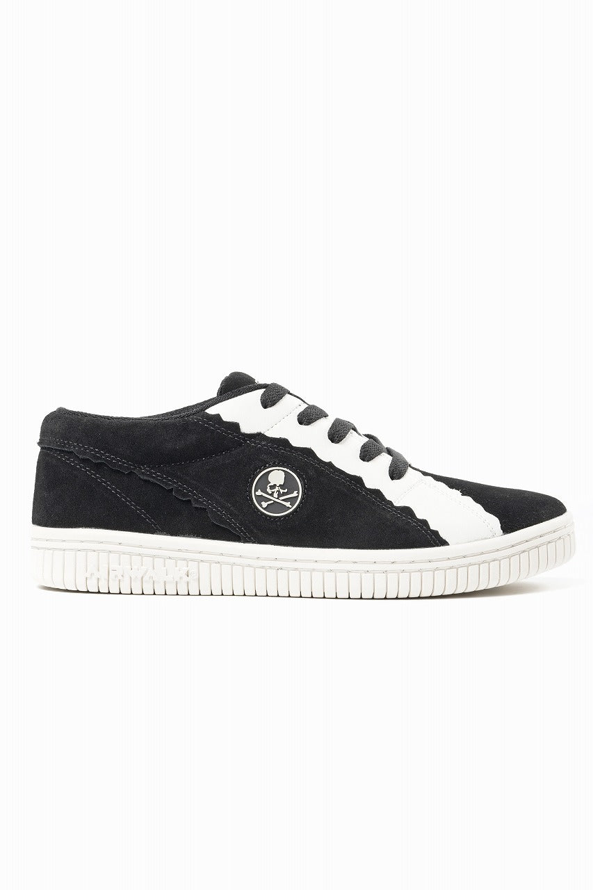mastermind JAPAN x AIRWALK LOW CUT SNEAKER (BLACK x WHITE)