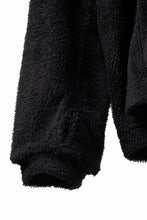 Load image into Gallery viewer, F/CE. PRIMALOFT® ACTIVE EVOLVE TOP (BLACK)