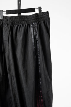 画像をギャラリービューアに読み込む, Y-3 Yohji Yamamoto M GRADIENT 3 STRIPES NYLON TRACK PANT (BLACK)