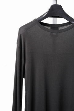 画像をギャラリービューアに読み込む, thom/krom OUTSIDE SEAMS LONG SLEEVE T-SHIRT / LIGHT &amp; SOFT RIB COTTON (COLD BROWN)