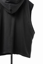 画像をギャラリービューアに読み込む, thom/krom OVERSIZED SLEEVELESS ZIP UP HOODIE / SOFT COTTON SWEAT (BLACK)