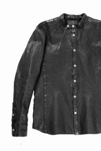 画像をギャラリービューアに読み込む, ISAMU KATAYAMA BACKLASH JAPAN CALF NATURAL DYED “GARMENT-WASH” SHIRT (BLACK)