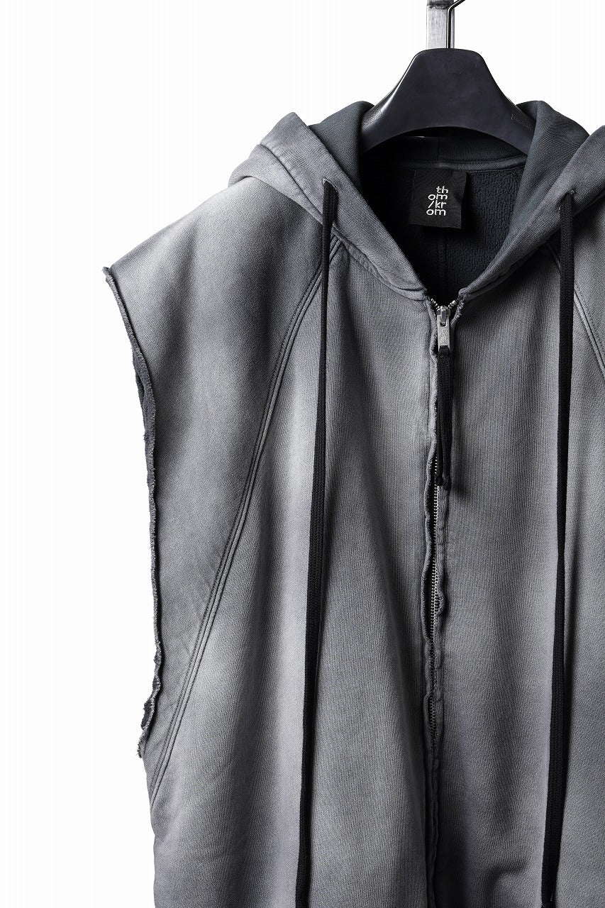 Load image into Gallery viewer, thom/krom OVERSIZED SLEEVELESS ZIP UP HOODIE / SOFT COTTON SWEAT (GREY STONE WASH SPRAY)