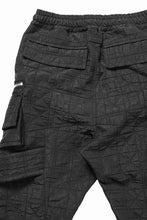 画像をギャラリービューアに読み込む, A.F ARTEFACT BELTED DETAIL JOGGER 2.0 / DECORATIVE LATTICE PATTERN (BLACK)