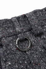 画像をギャラリービューアに読み込む, TARO HORIUCHI / th products Extra Volumed Tapered Trousers / Bishu Nep Tweed (grey)