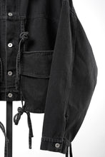 Load image into Gallery viewer, 【SAMPLE】A.F ARTEFACT KNOTTING DETAIL SHORT JACKET / FADED DENIM (BLACK)