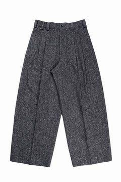 画像をギャラリービューアに読み込む, TARO HORIUCHI / th products Extra Volumed Tapered Trousers / Bishu Nep Tweed (grey)