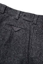 画像をギャラリービューアに読み込む, TARO HORIUCHI / th products Extra Volumed Tapered Trousers / Bishu Nep Tweed (grey)