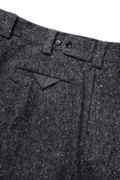 画像をギャラリービューアに読み込む, TARO HORIUCHI / th products Extra Volumed Tapered Trousers / Bishu Nep Tweed (grey)
