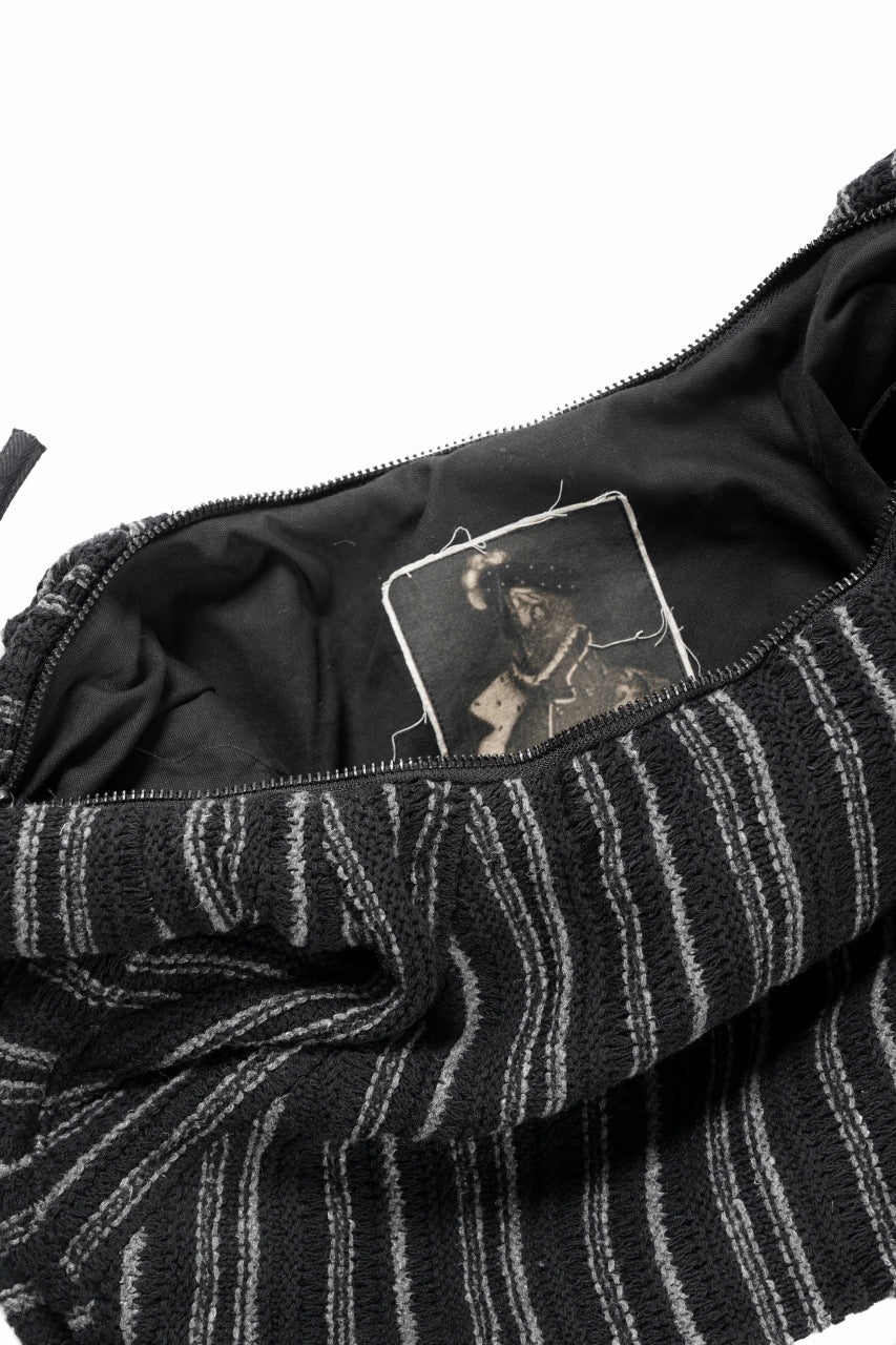 画像をギャラリービューアに読み込む, Professor.E KNIT SHOULDER BAG (BLACK/GREY)