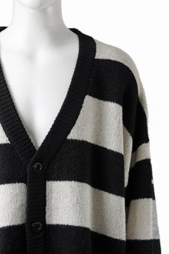 画像をギャラリービューアに読み込む, A.F ARTEFACT BORSERS COMBI KNIT CARDIGAN (BLACK x IVORY x GREY)